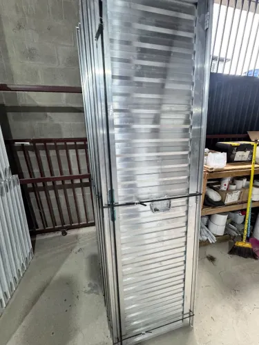 PORTA DE ALUMÍNIO 60CM, 70CM OU 80CM - QUEIMA DE ESTOQUE 