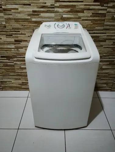 Máquina de lavar roupas Electrolux 10kg 