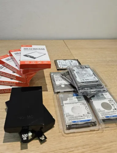 HD PS4 GoldeHen 1TB com jogos que escolher