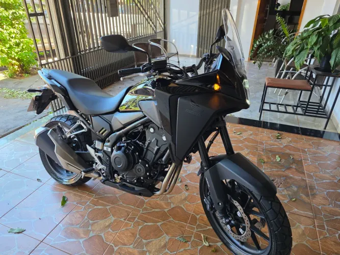 Honda Nx 500 preta 2026