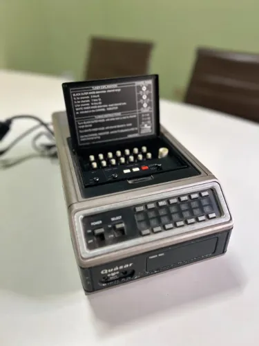 Video Cassette Recorder - Quasar VA515RQ