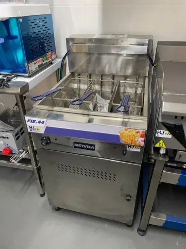 MB FRITADEIRA ELETRICA FIE44 - METVISA