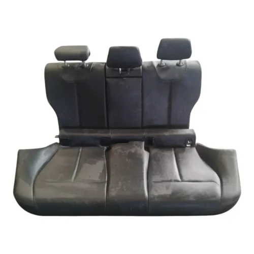 Banco traseiro encosto assento  Bmw 318i 320 2013 A  18 Preto