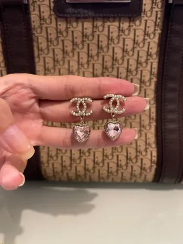 Brinco Chanel original