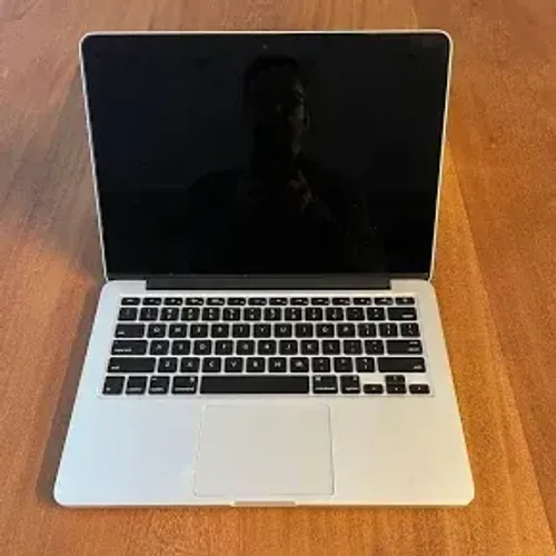 Apple Macbook Pro 13 , Intel Core I5 DUAL-C0RE , 8gb Ram, 128gb (Usado)