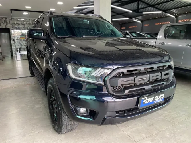 Ford Ranger Black 2.2 4X2 CD Diesel AUT 2022