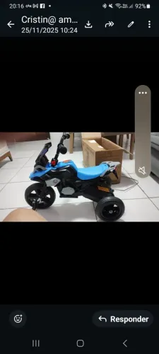 Vende-se um triciclo com pedal