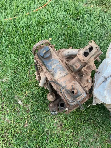 Vendo motor AP. 1.6 funcionando pra retirada de peça