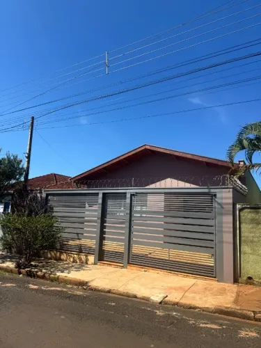 Casa, 2 dormitórios, Rincão/SP