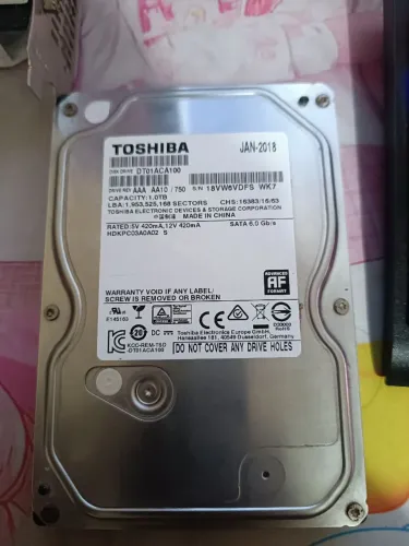 HD Toshiba 1TB 100%