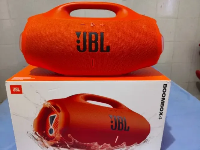 Caixa de som. Boobox 4 laranja.