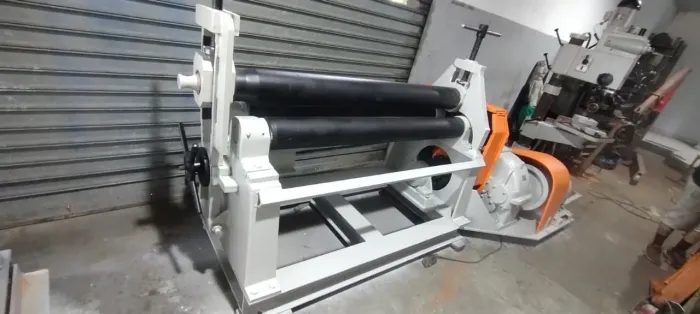 Calandra mecanica 1550x8mm