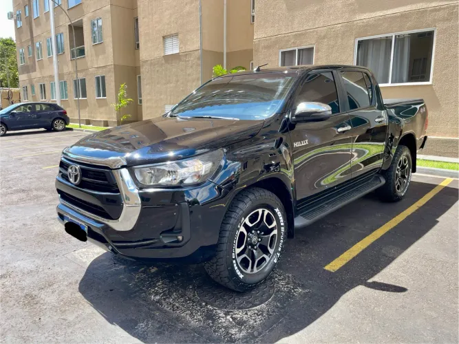 Toyota Hilux CD SRV 4X4 2.8 TDI Diesel Aut. 2022