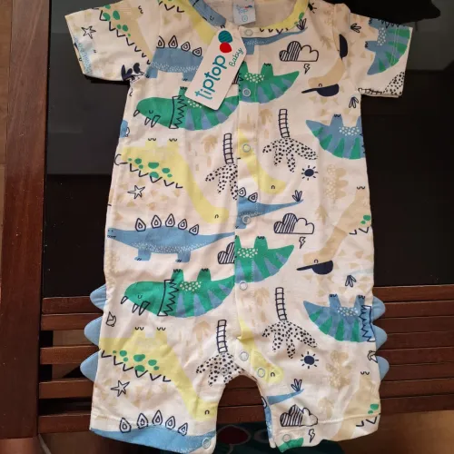 Macacão de bebê