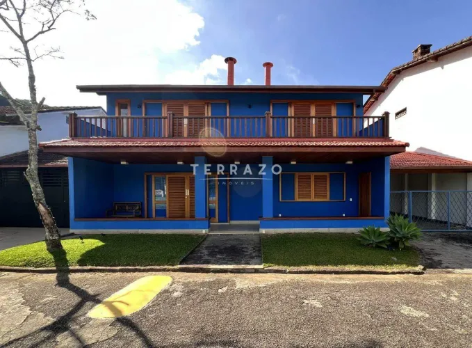 Casa em Condomínio à venda, 4 quartos, 4 suítes, 2 vagas, Comary - Teresópolis/RJ