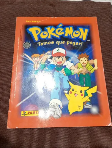 Álbum pokémon 1999 COMPLETO temos que pegar com poster fixado