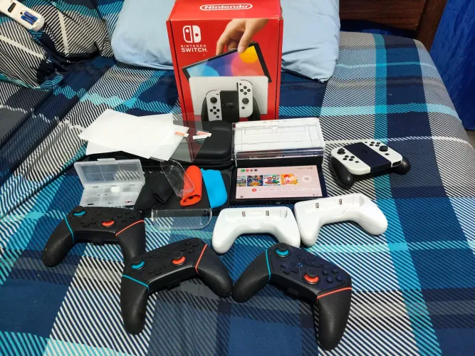 Nintendo switch oled com acessorios