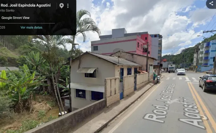 ALUGA-SE CASA SEM GARAGEM