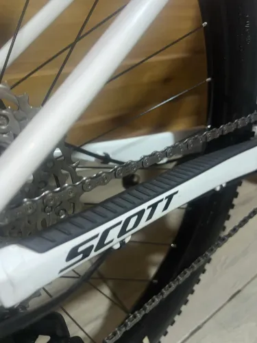 Scott scale 940 2026 tam 17 estado de nova