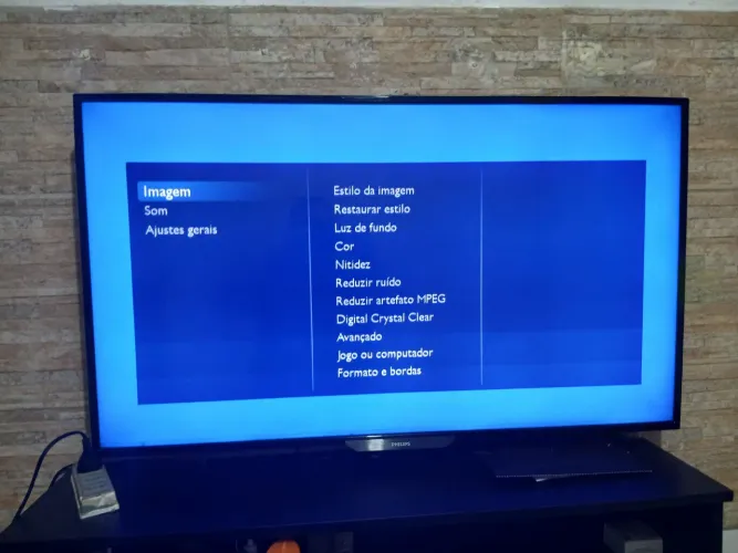 Tv lcd Philips 42 polegadas (não e smarttv)