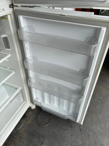 Geladeira Consul 127v Frost Free 1200$