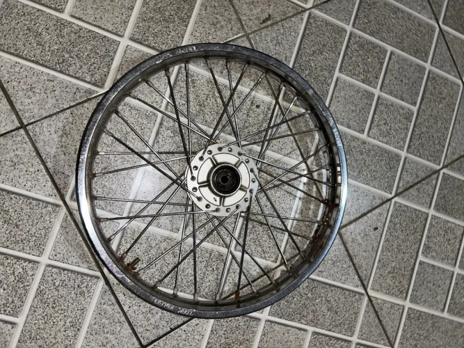 Raio Aro Tork 18x1.60