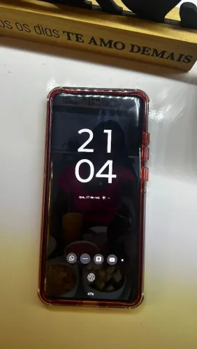 Motorola edge 60 fusion 256 gb rosa 3 meses de uso