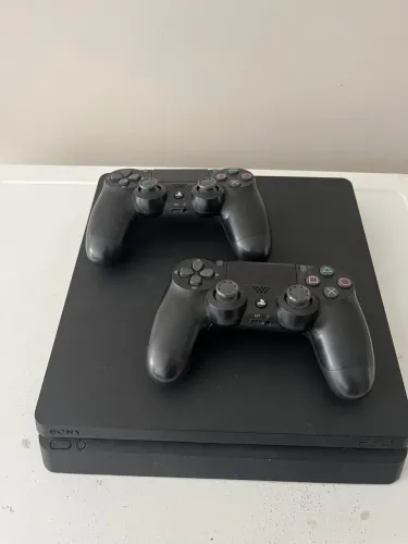 PS4