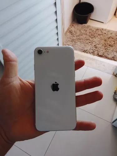 iPhone SE 2020