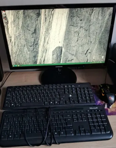 Vendo PC Desktop completo