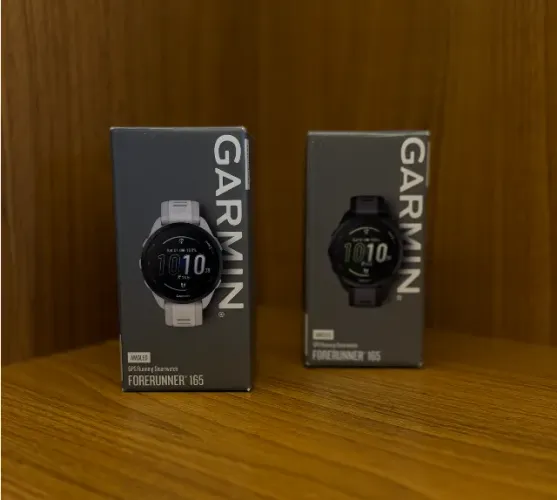 Garmin Forerunner 165 - Novo