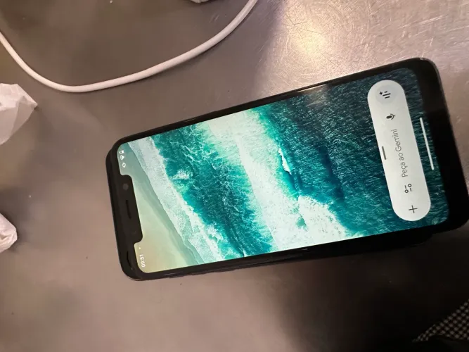 Motorola One 64GB - Celular em Bom Estado -