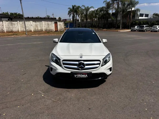 Mercedes-Benz GLA 250 Sport 2.0 TB 16V 4X2 211cv Aut. 2016