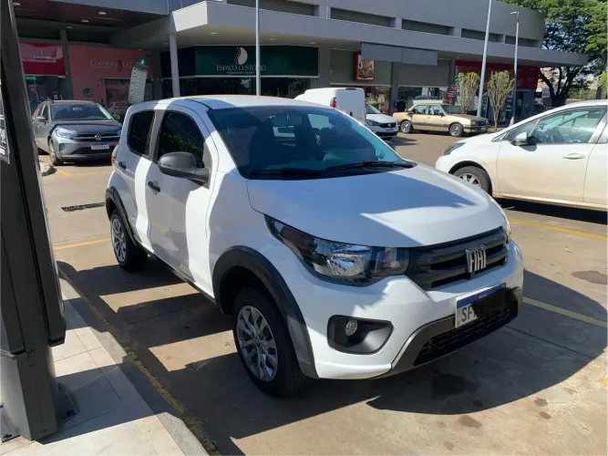 Fiat Mobi Like 1.0 Fire Flex 5P. 2025