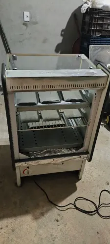 Vende -se uma estufa de colocar salgado elétrica