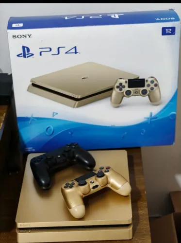  PS4 Gold Edition 1TB + 2 manetes + 6 jogos