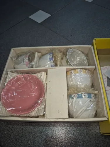 Xícaras de porcelana 