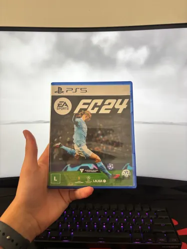 EA Sports FC 24 PS5 - Mídia Física - R$70