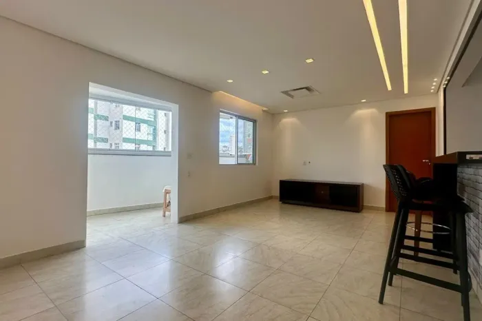 Apartamento à Venda - Buritis, 3 Quartos, 100 m2
