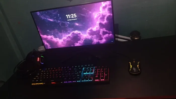 PC Completo Ryzen 5 4600G + Monitor 21,5" IPS + 16GB RAM