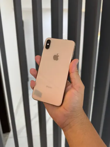 IPHONE XS MAX 64 GIGAS procedência
