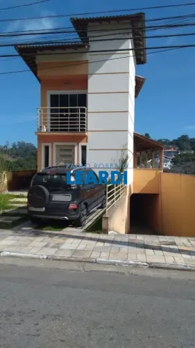 CASA EM CONDOMÍNIO - ARUJAZINHO 1, 2, 3 - SP