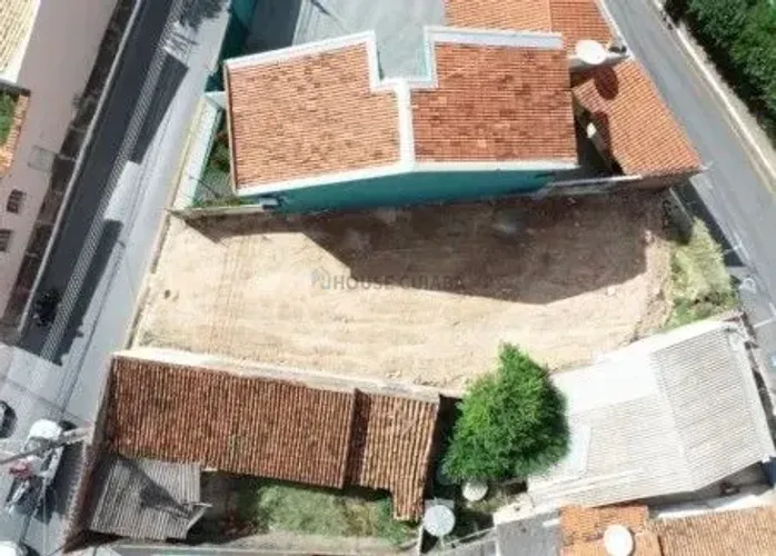 Oportunidade Terreno com Duas Frentes no Centro