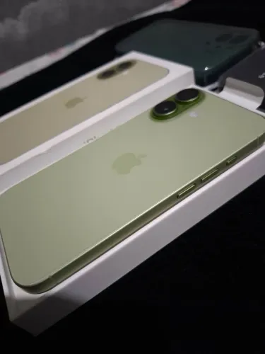 iPhone 17 256gb novo 5 dias de uso R$4.499