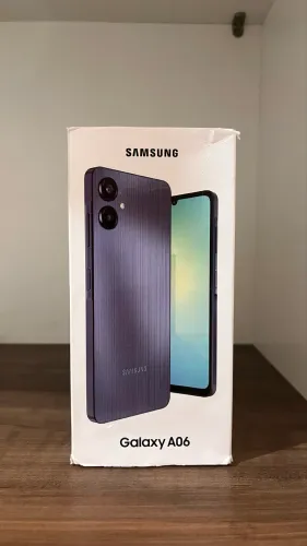 SAMSUNG A06 seminovo