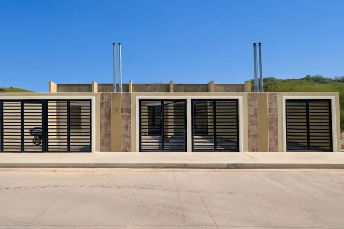 LINEAR COM GARAGEM/ENTRADA ZERO/NOVA IGUAÇU 