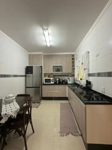 Casa no condomínio Condomínio Residencial Canhemborá para venda com 2 quartos, sendo 2 suí