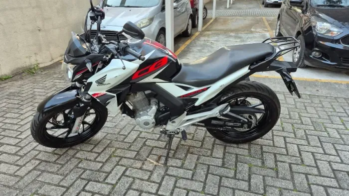 Honda CB 250F Twister CBS 2018/2019 - 44.631 km - Pneus novos