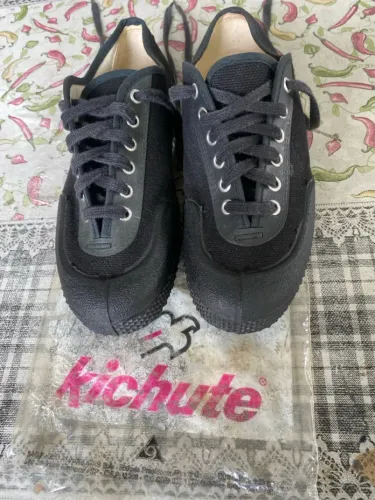Tênis kichute antigo 37=36, leia a descrição!!