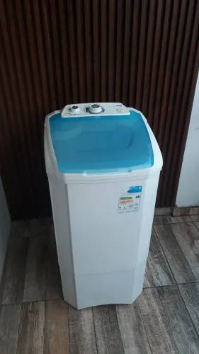 Tanquinho lava roupa